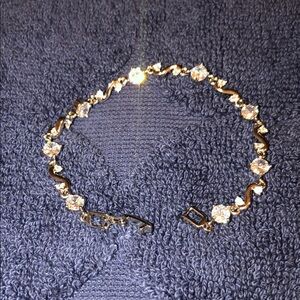 Silver Crystal Tennis Bracelet - Elegant Women's Jewelry